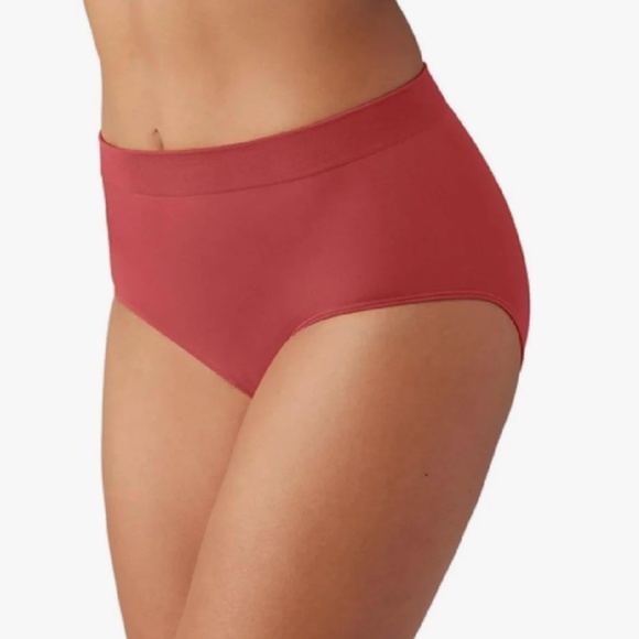Two Wacoal B-Smooth Seamless Briefs Sz L in Garnet Rose - Picture 2 of 9